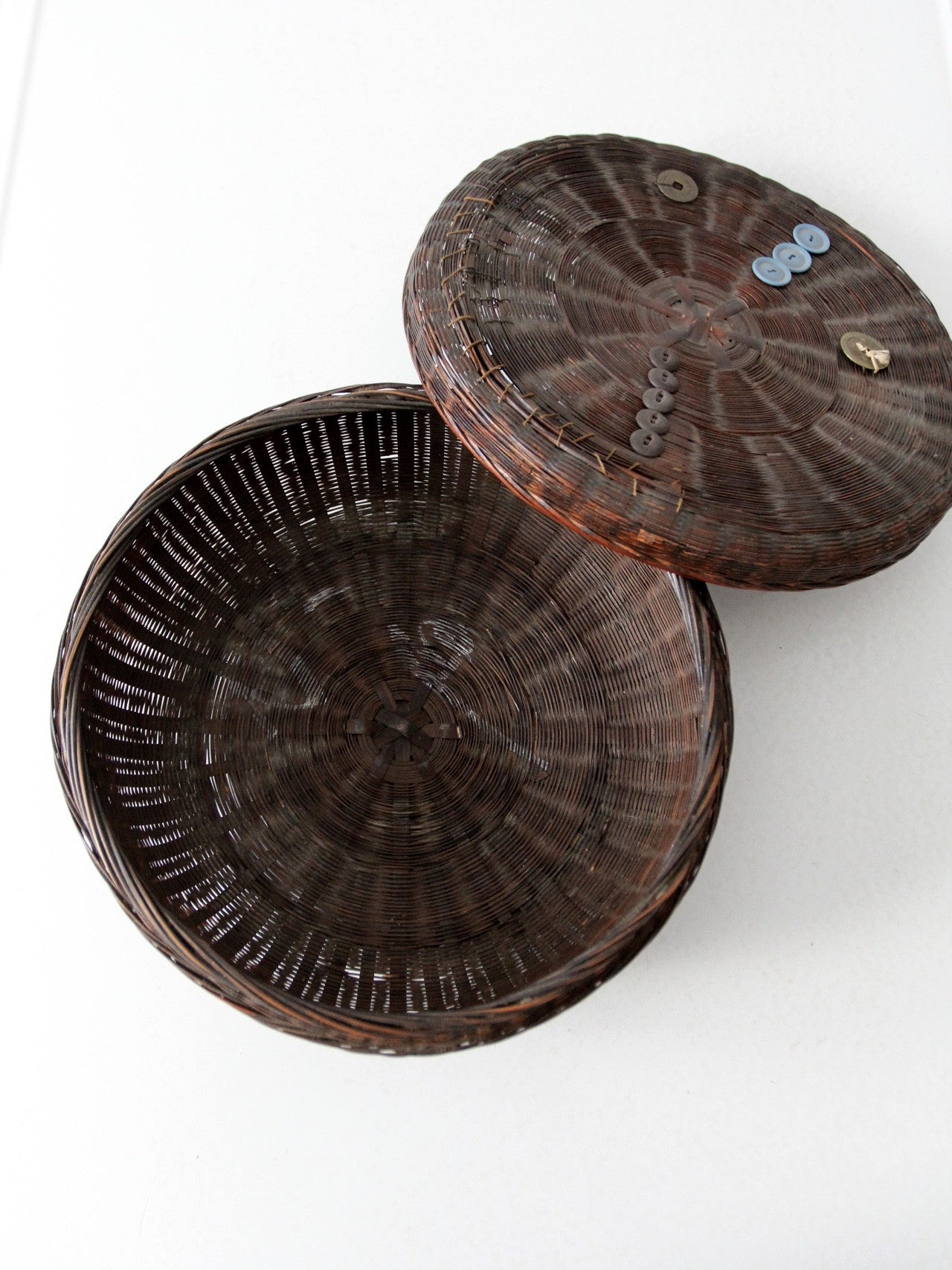 vintage Chinese sewing basket