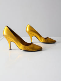 vintage gold metallic pumps