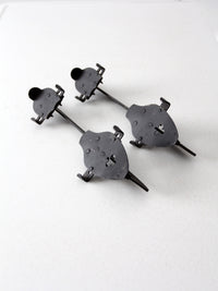 antique Union Hardware clamp on ice skates