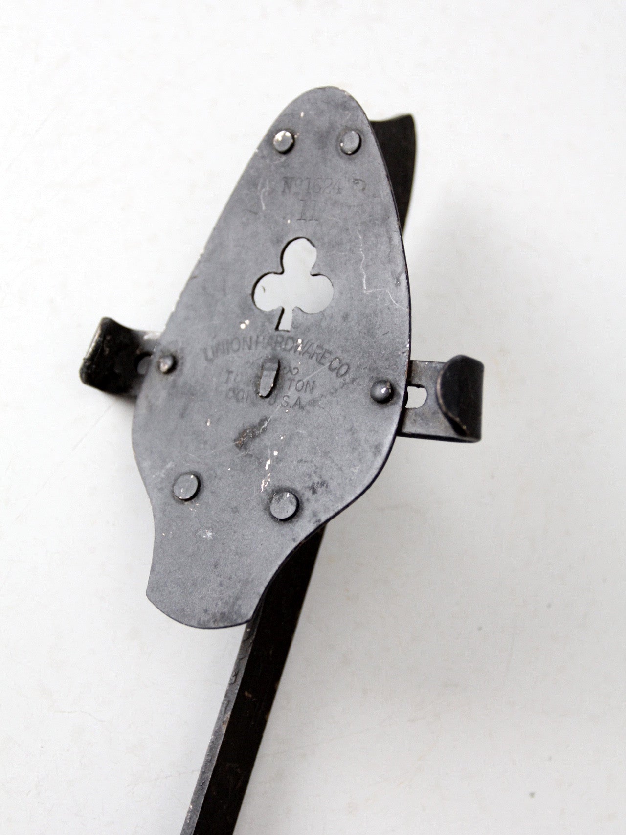 antique Union Hardware clamp on ice skates