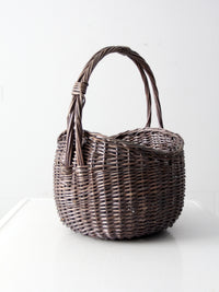 vintage handle basket