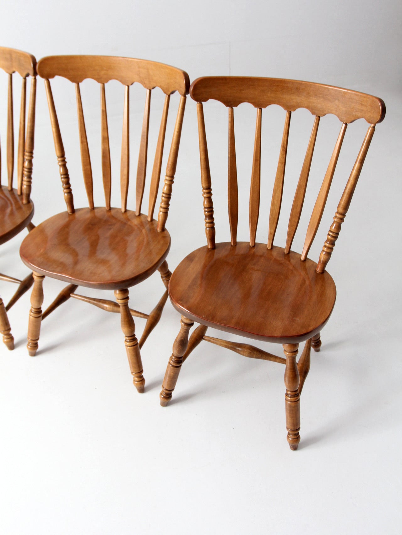 vintage Windsor dining chairs set of 4