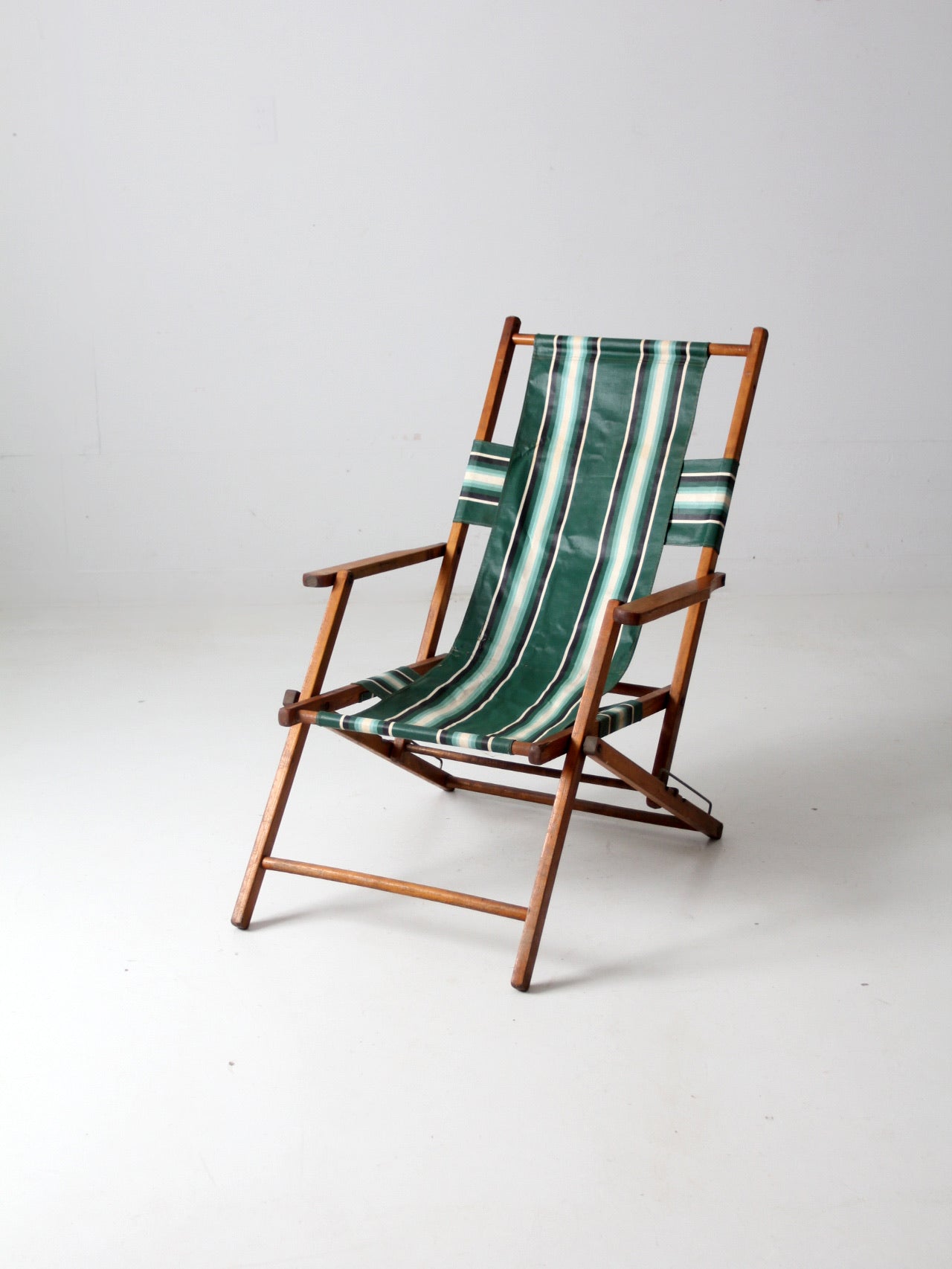 mid-century deck chair
