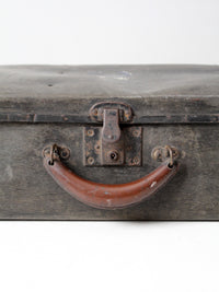 vintage hardboard suitcase