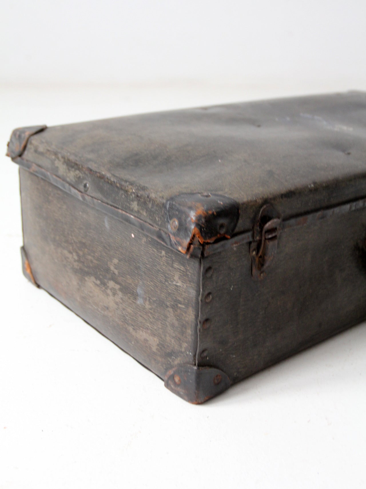 vintage hardboard suitcase