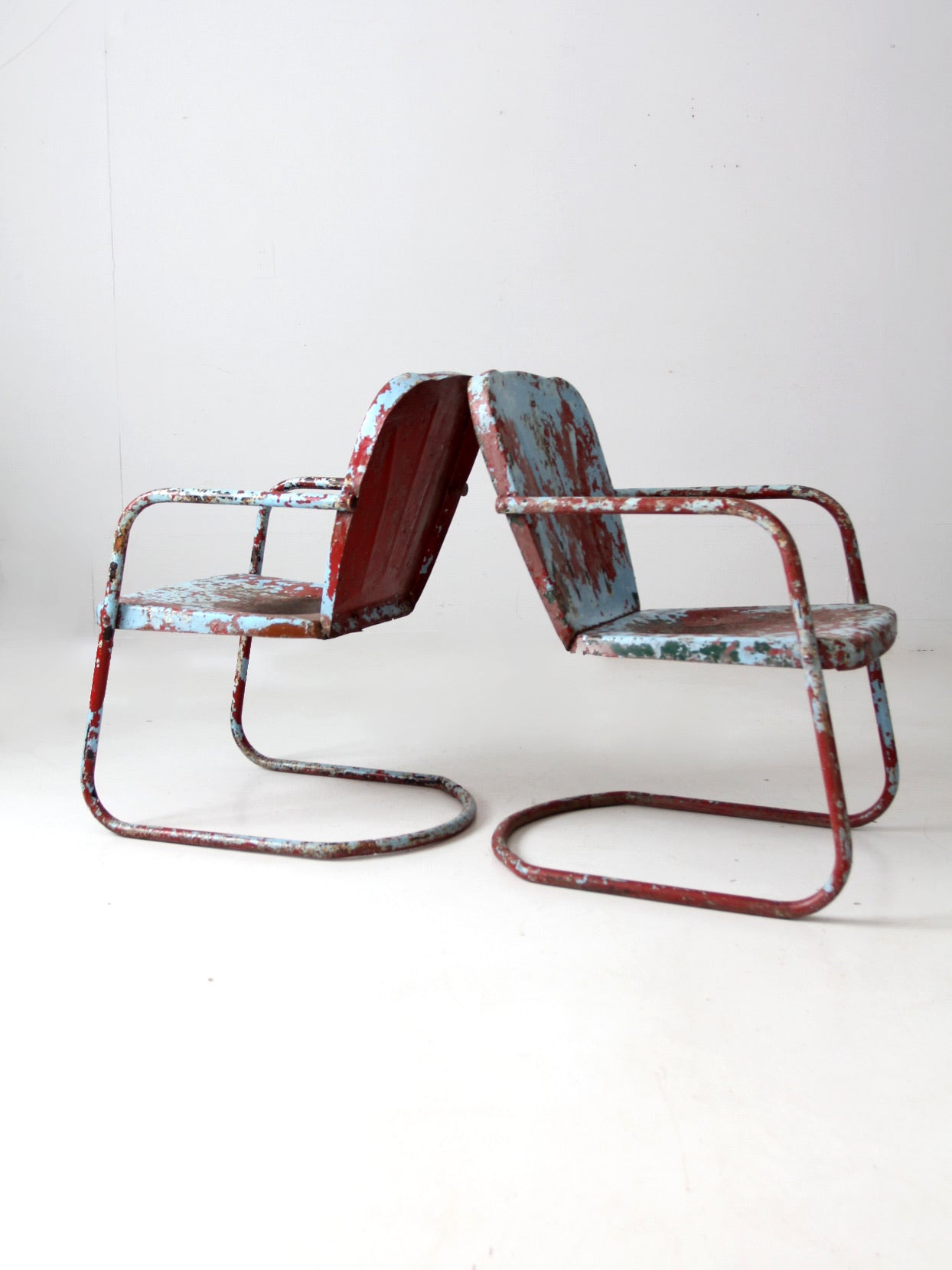 mid-century patio chairs pair