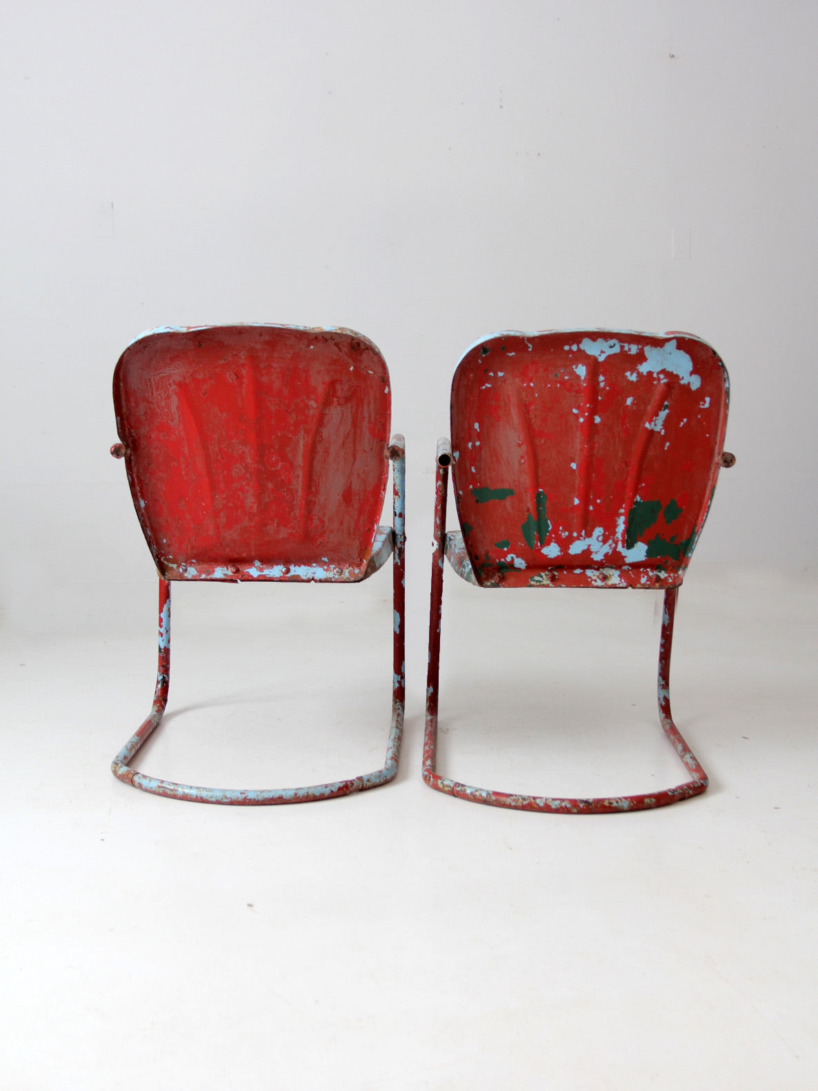 mid-century patio chairs pair