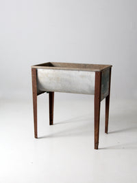 vintage metal washtub