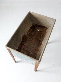 vintage metal washtub