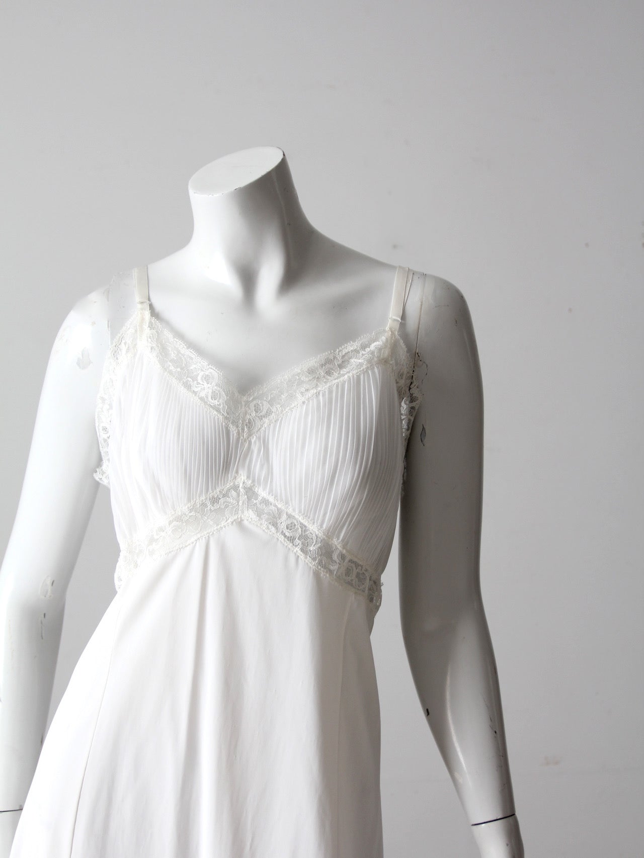 vintage Aristocraft by Superior slip