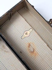 Mary Lu Playthings trunk