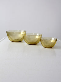 vintage ribbed Depression glass bowls set/3
