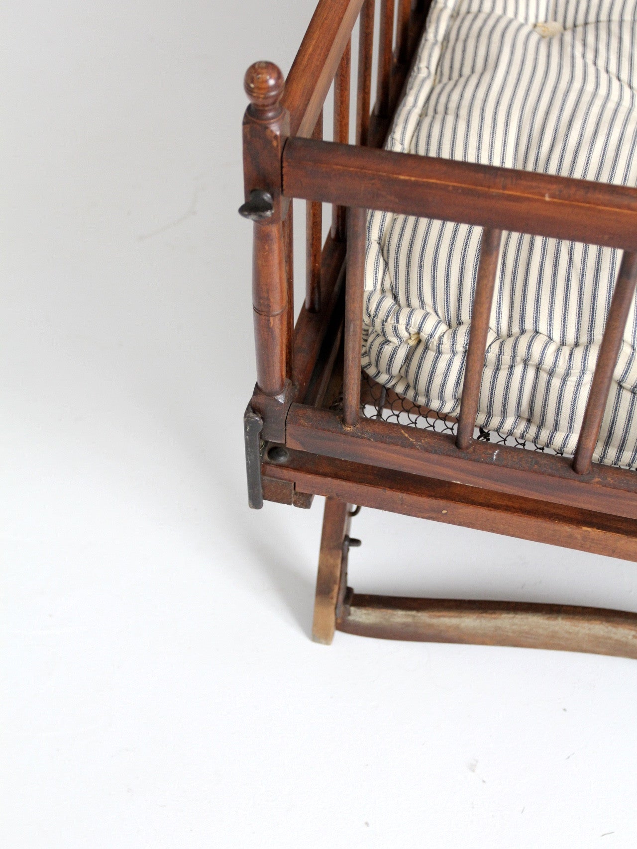 Victorian children's bed