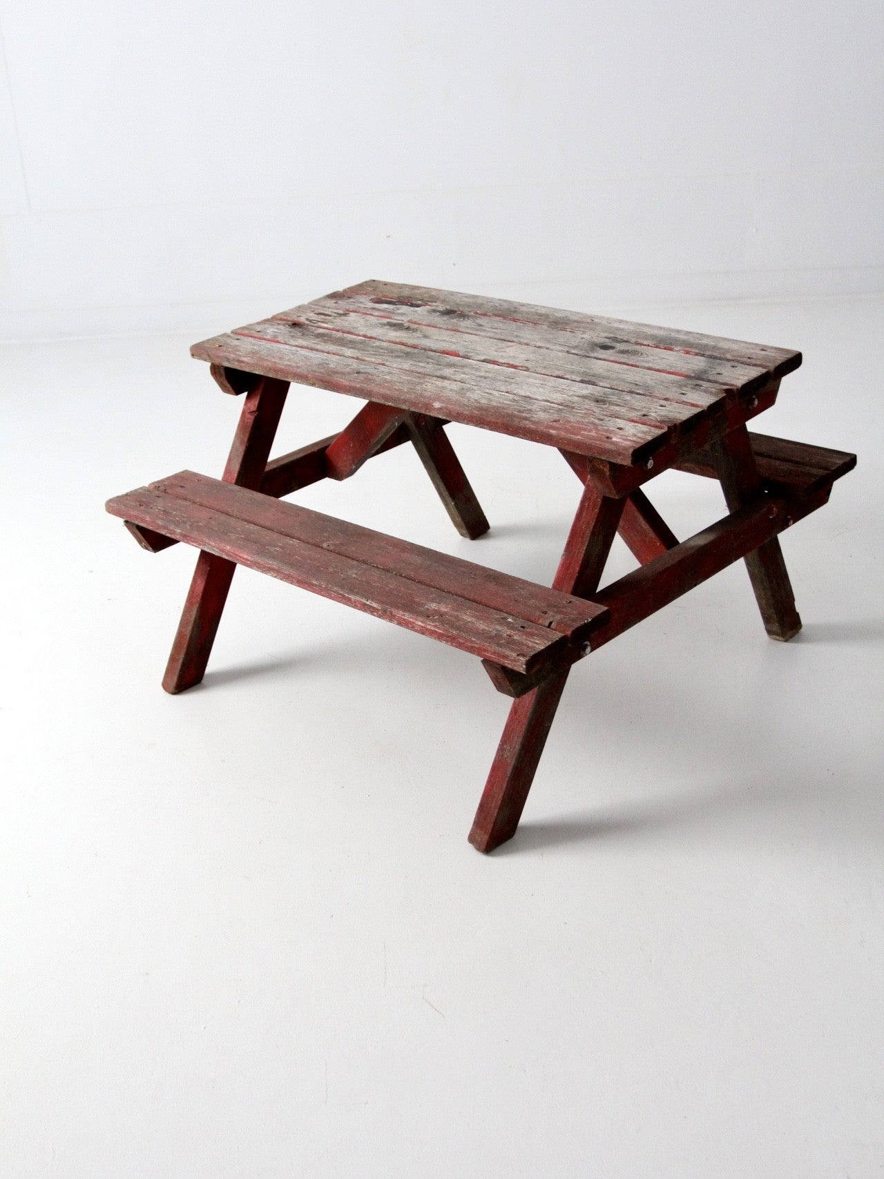 vintage children's picnic table