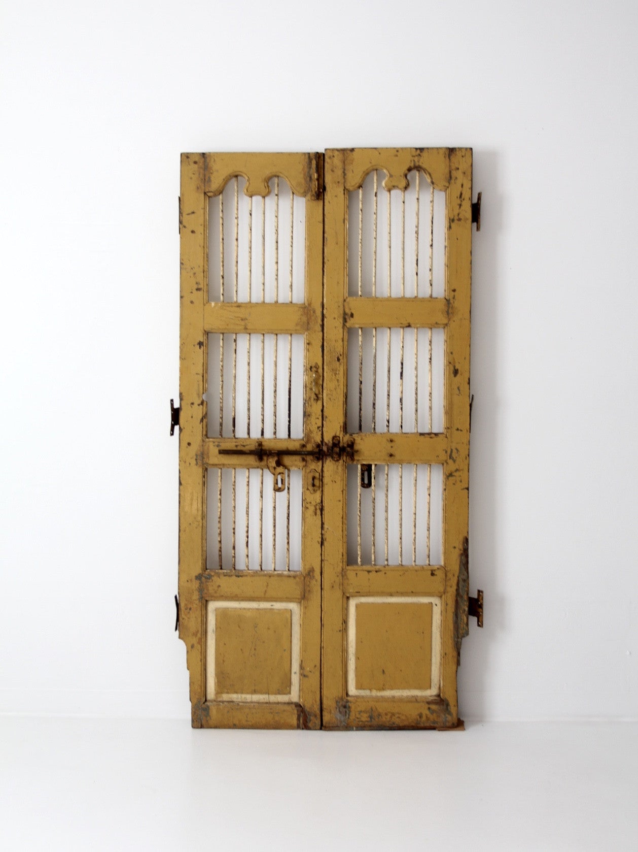 antique decorative wood doors