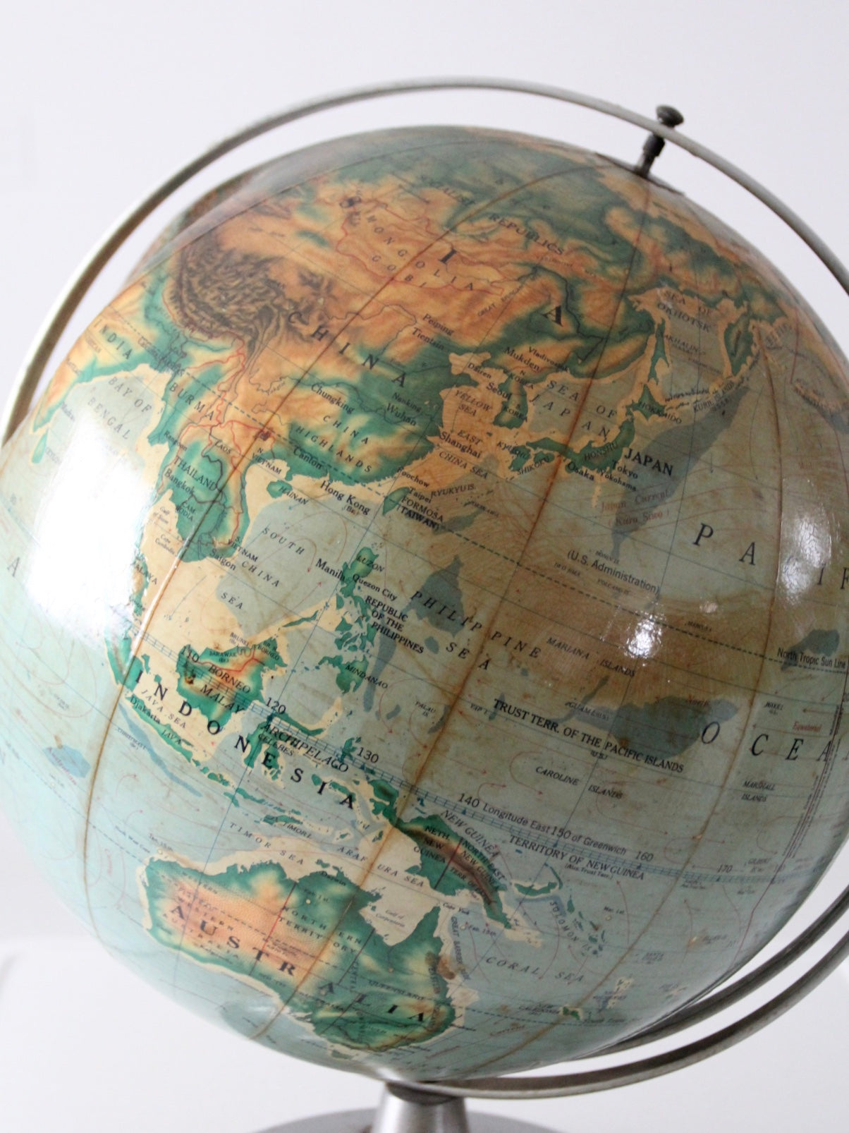 vintage 1960s Nystrom world globe