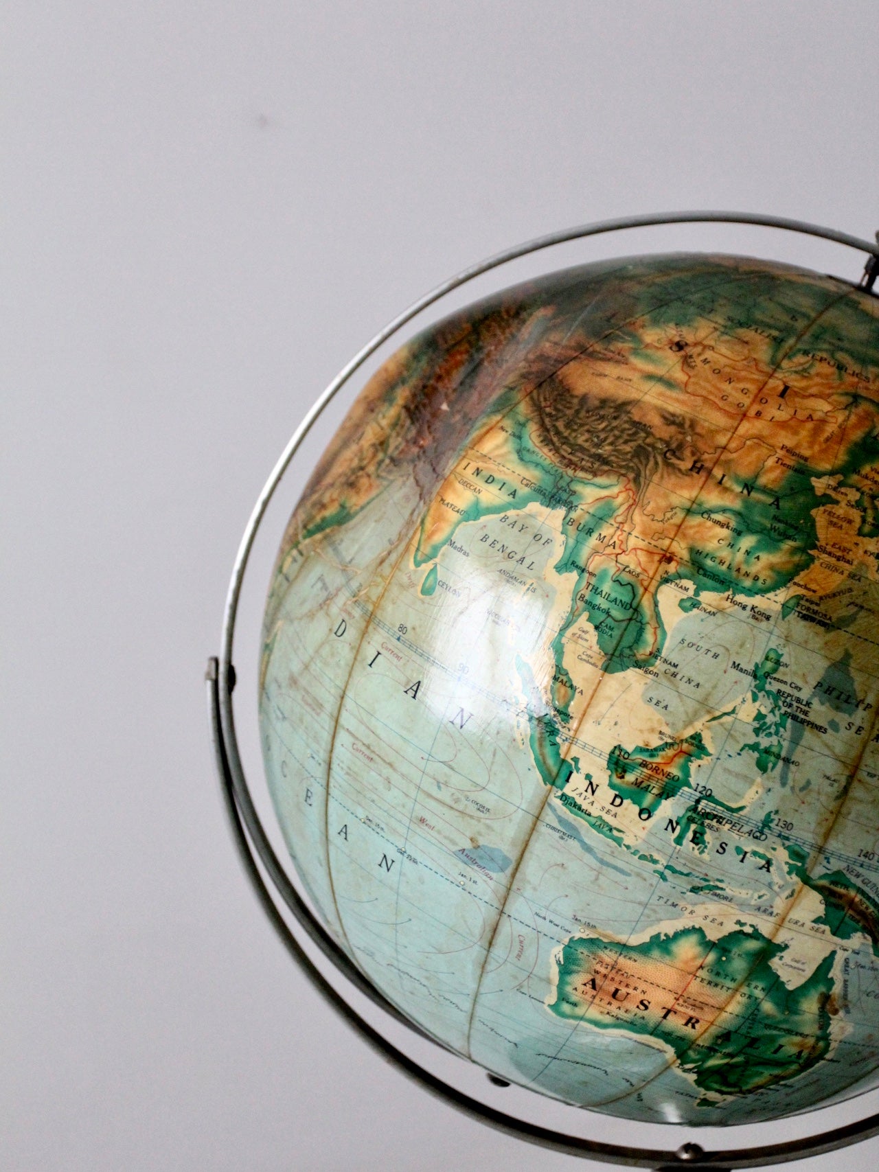 vintage 1960s Nystrom world globe