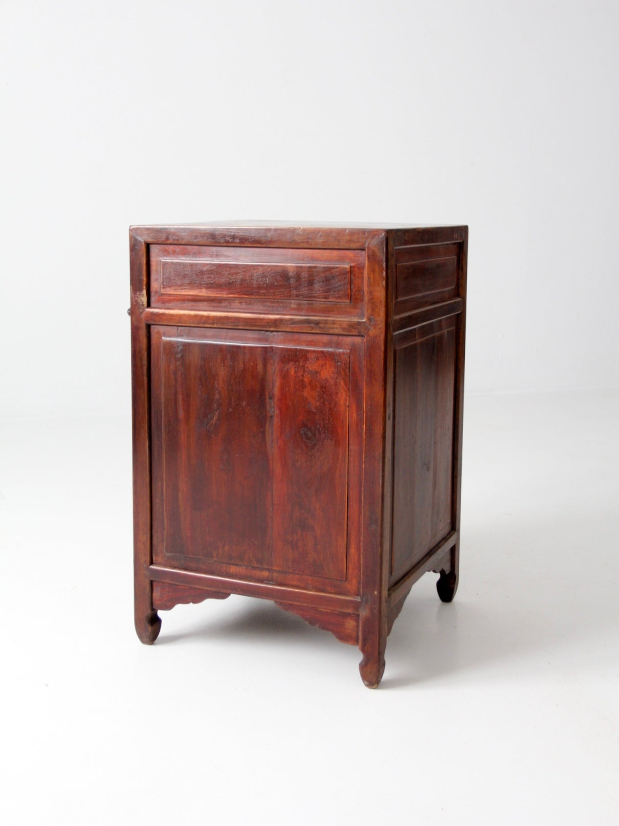 vintage Chinese nightstand