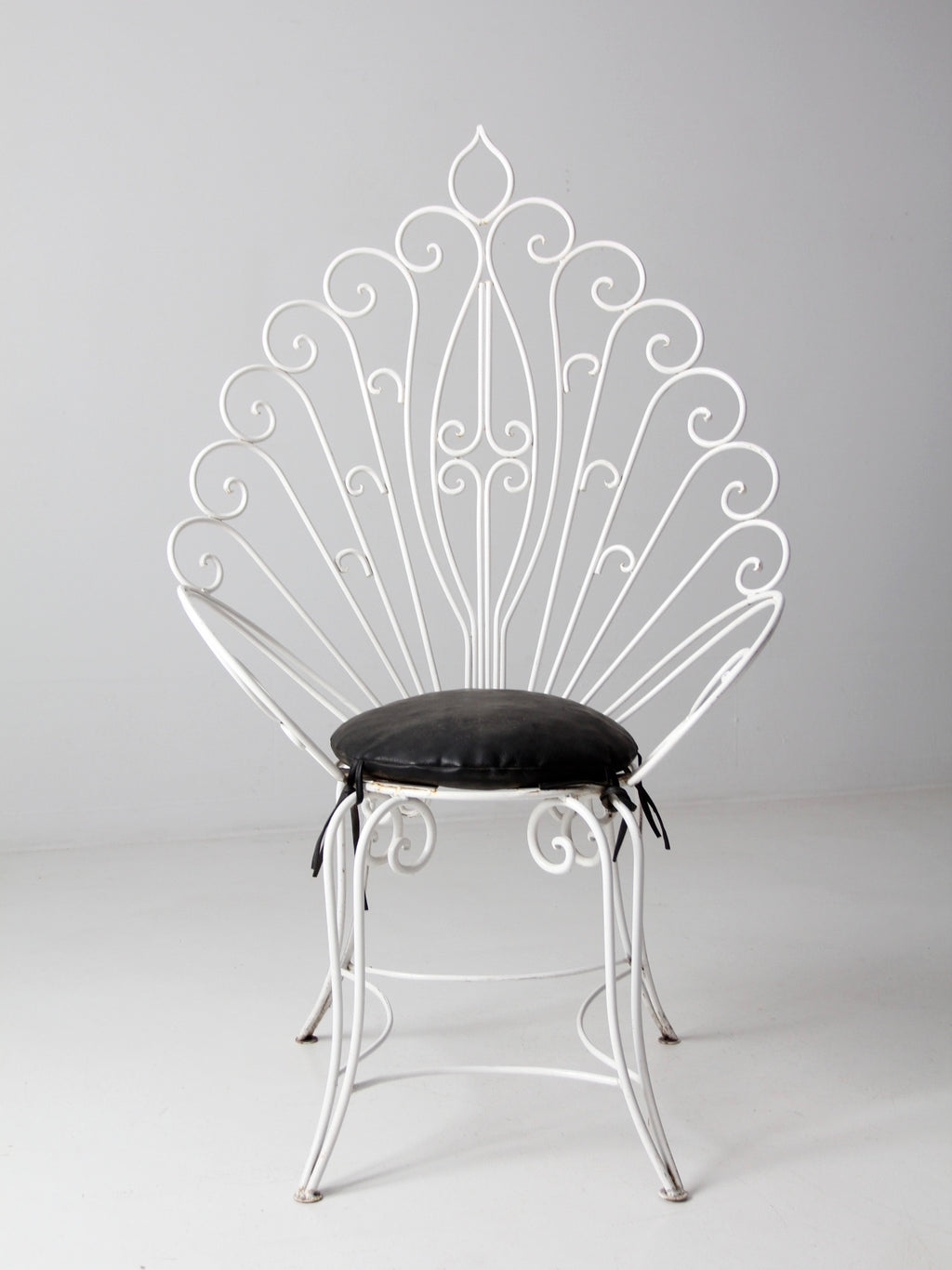 vintage white metal peacock chair – 86 Vintage