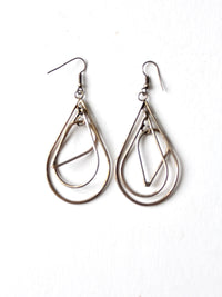 vintage teardrop drop earrings