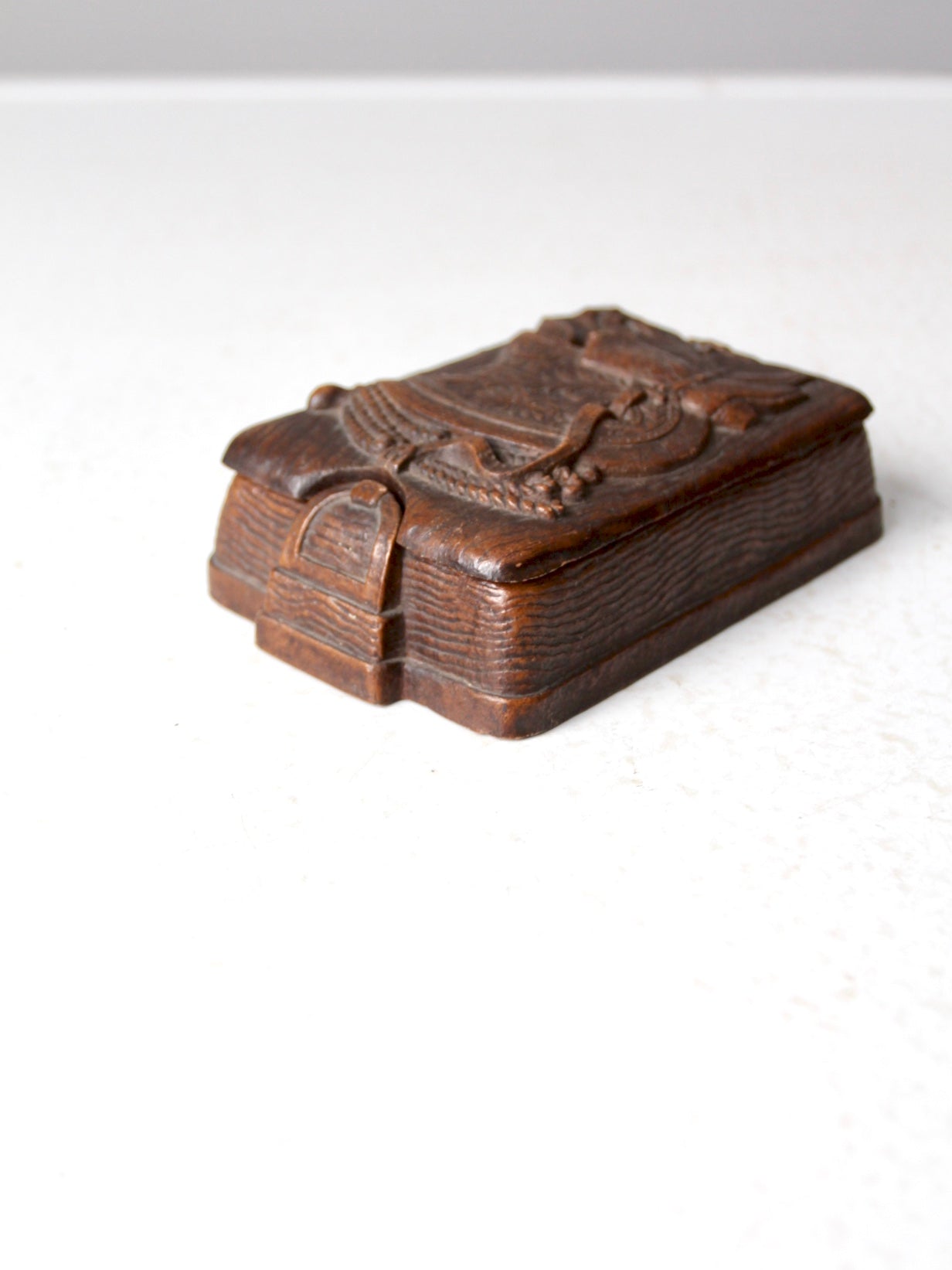 Syroco style box circa 1940s