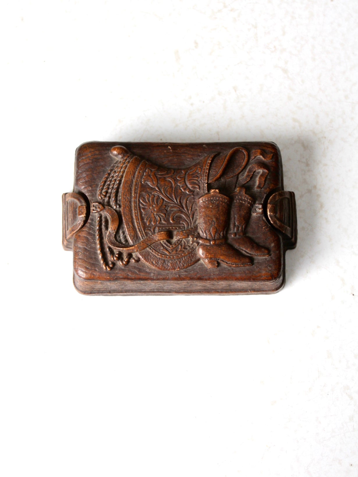 Syroco style box circa 1940s