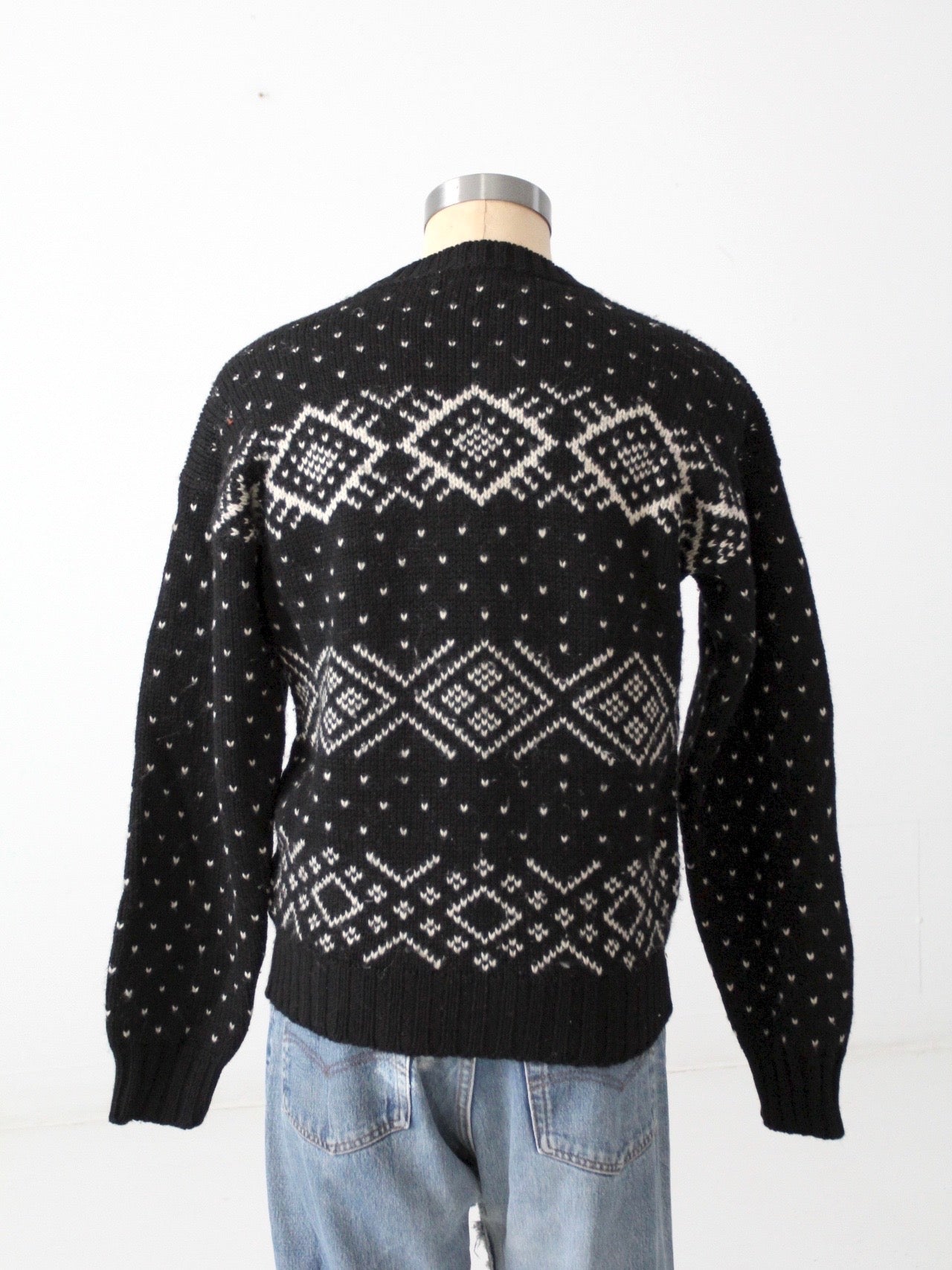 men's pullover
