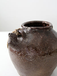 antique American earthenware pot