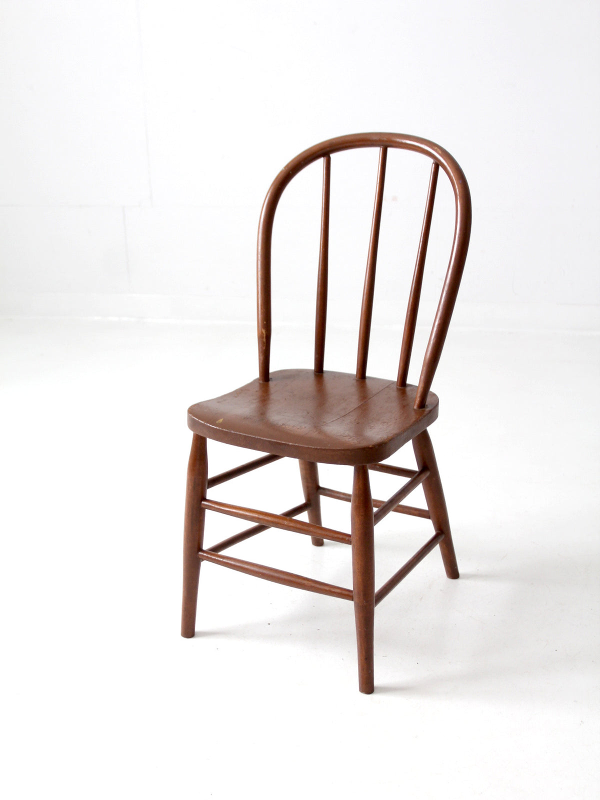 antique farmhouse windsor chair