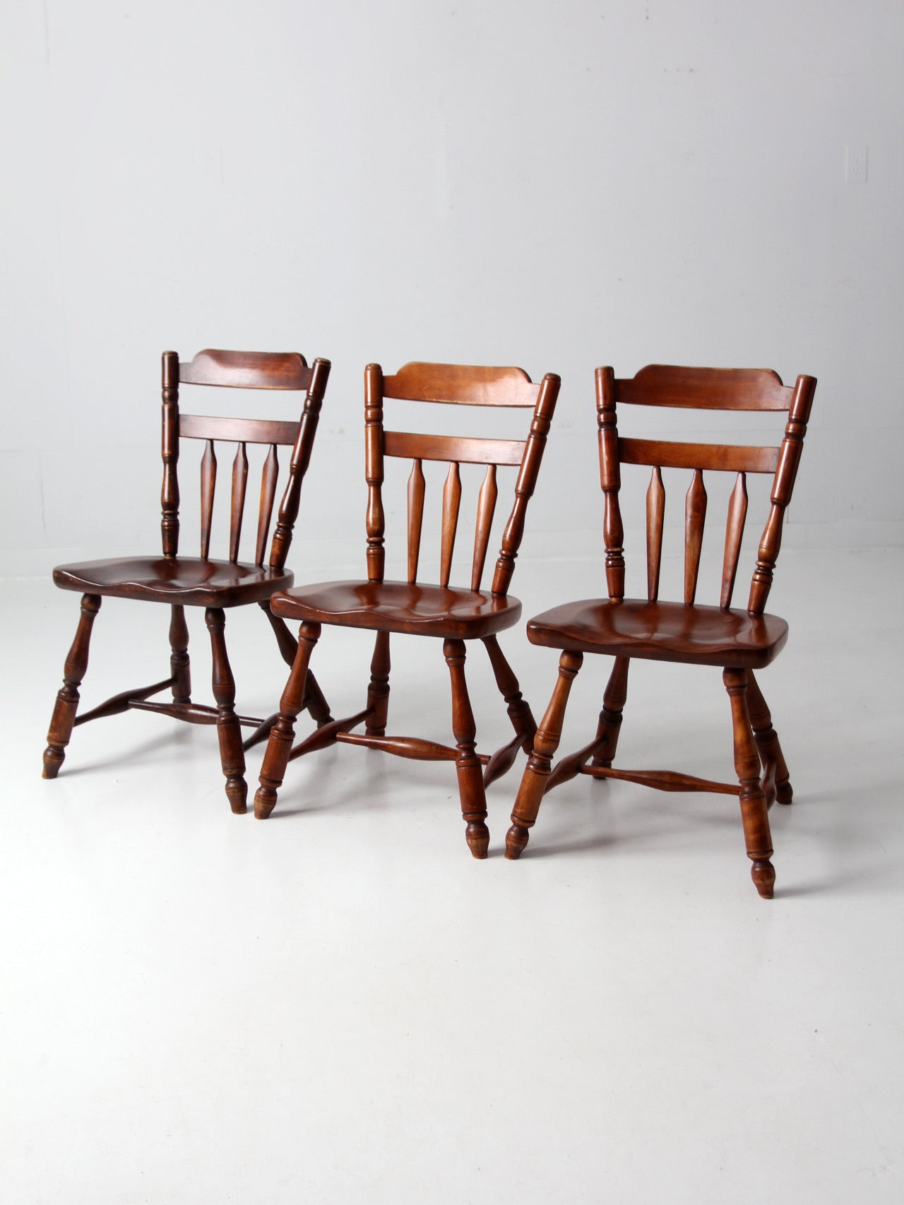 mid century Cushman Colonial dining chairs set 3