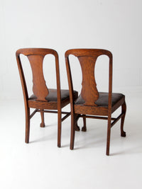 antique Colonial Chair Co Queen Anne style chairs pair