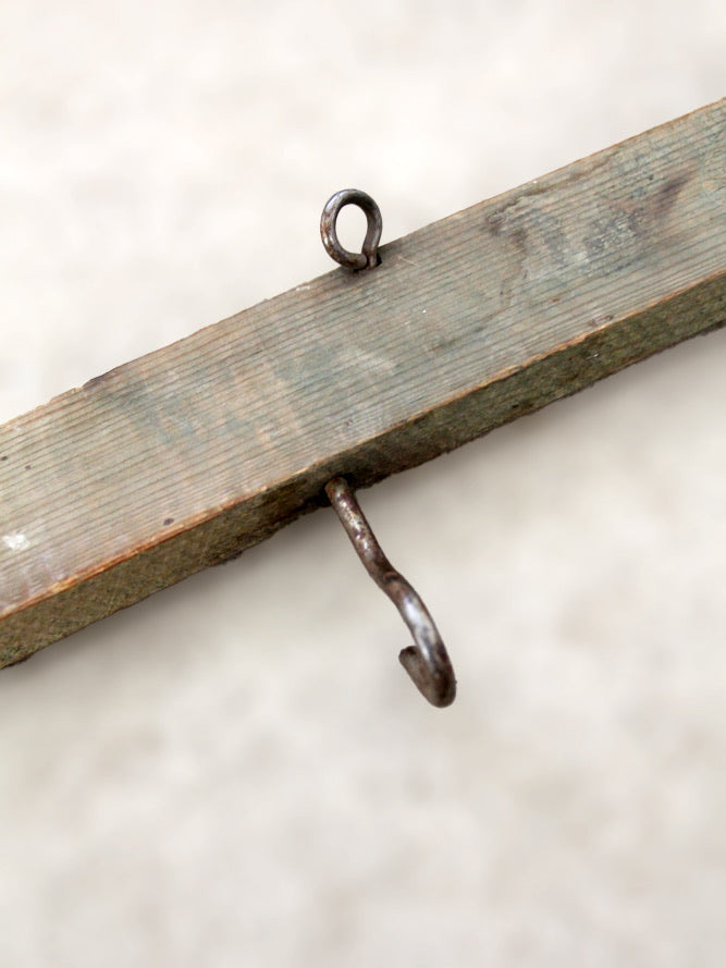vintage primitive farmhouse sign hanger