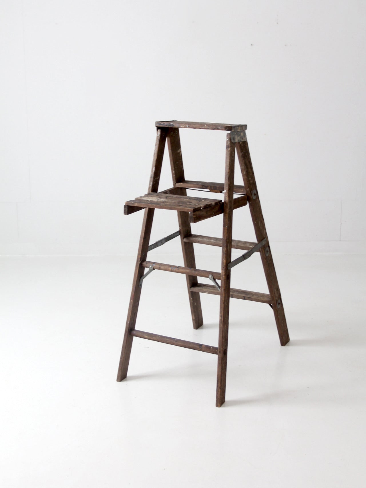 vintage painter's wooden folding ladder – 86 Vintage