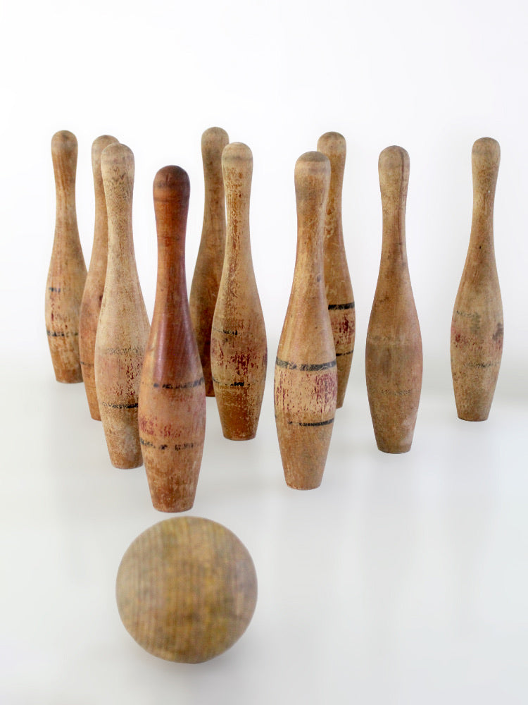 antique wooden bowling pins game with box