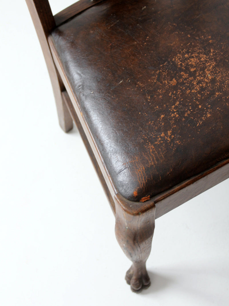 antique Colonial Chair Co Queen Anne style chairs pair