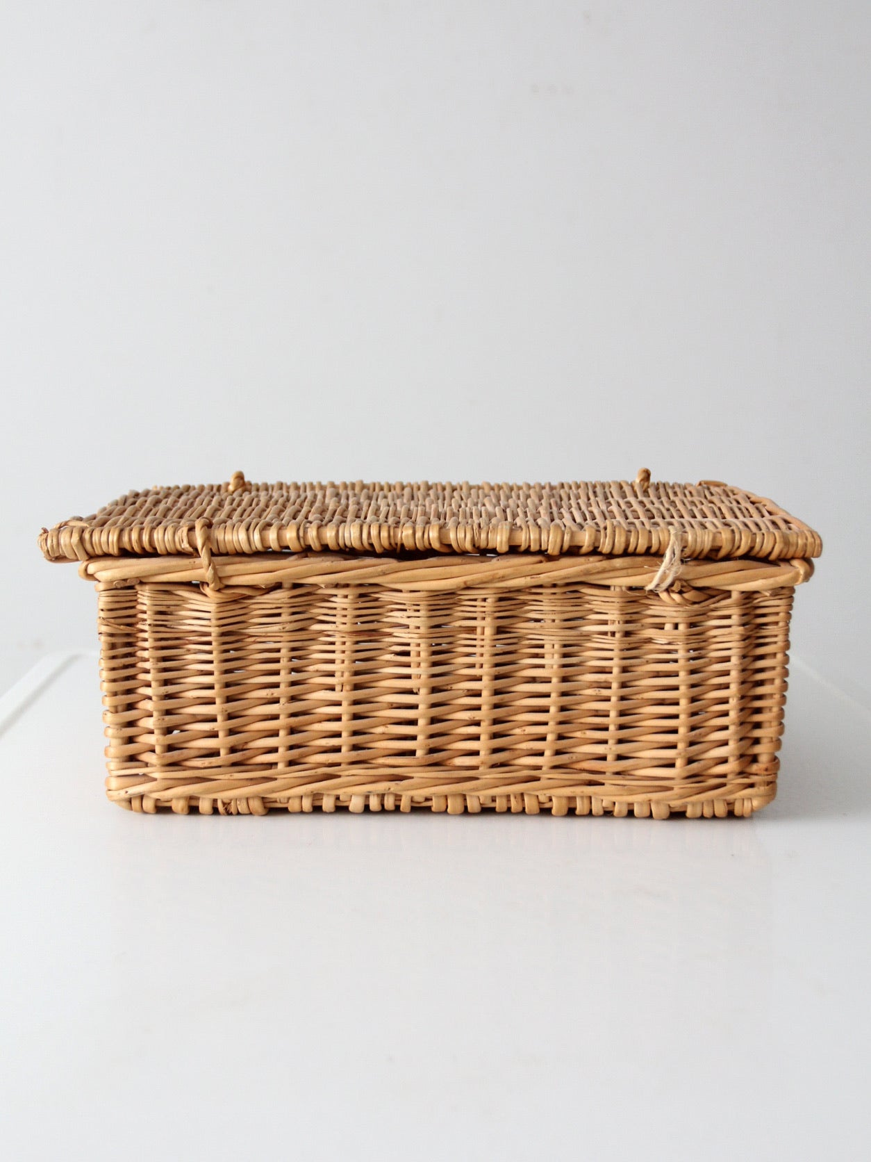 vintage woven basket box with lid