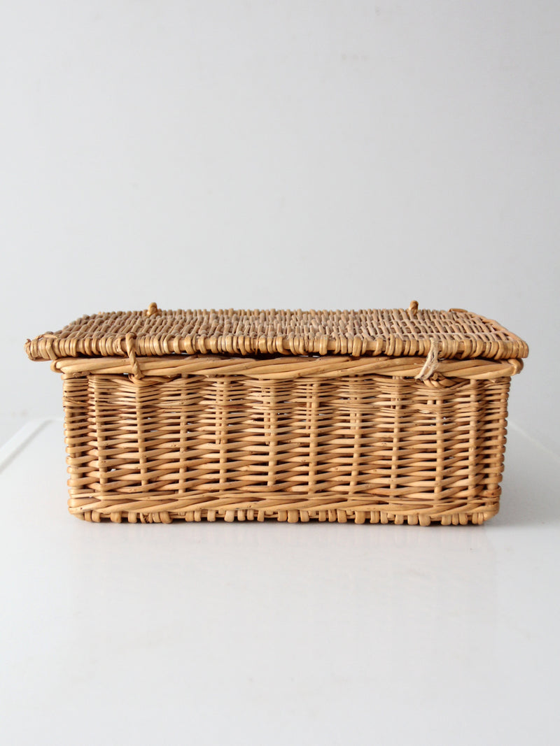 vintage woven basket box with lid