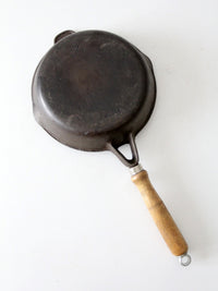 vintage cast iron pan