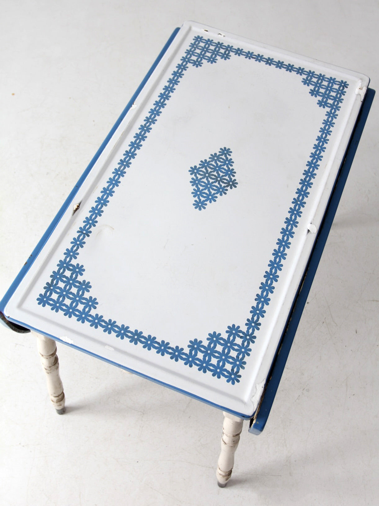 vintage 1930s drop leaf enamel top kitchen table