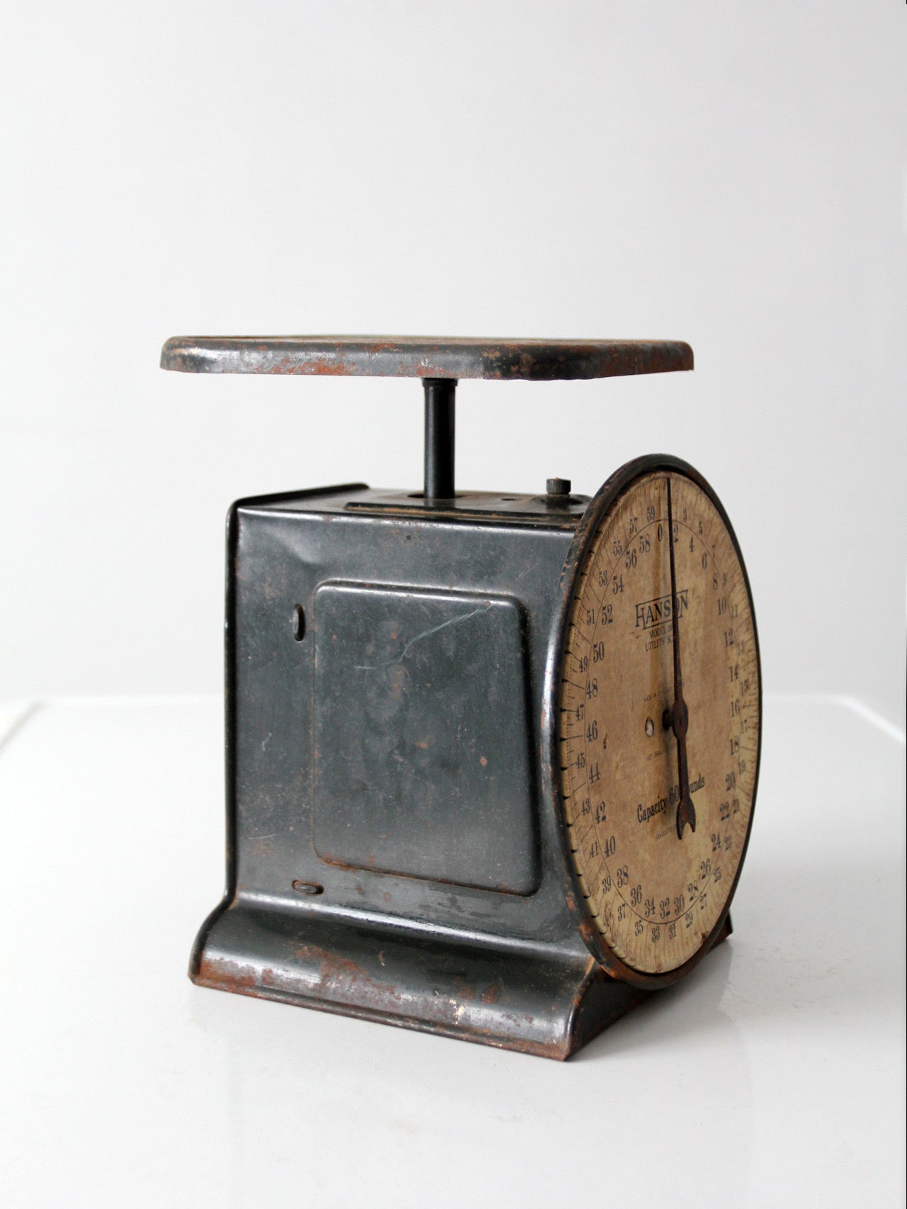 Hanson kitchen scale circa 1940s