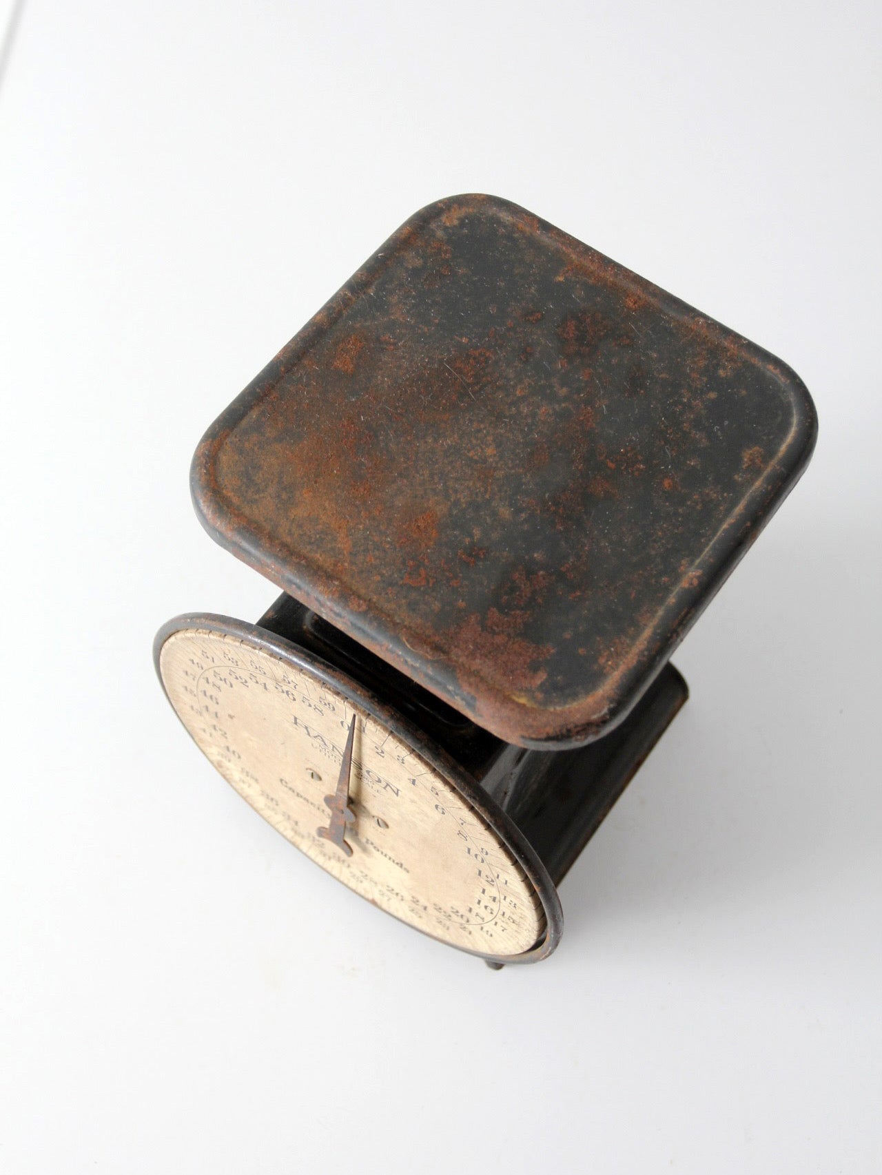 Hanson kitchen scale circa 1940s