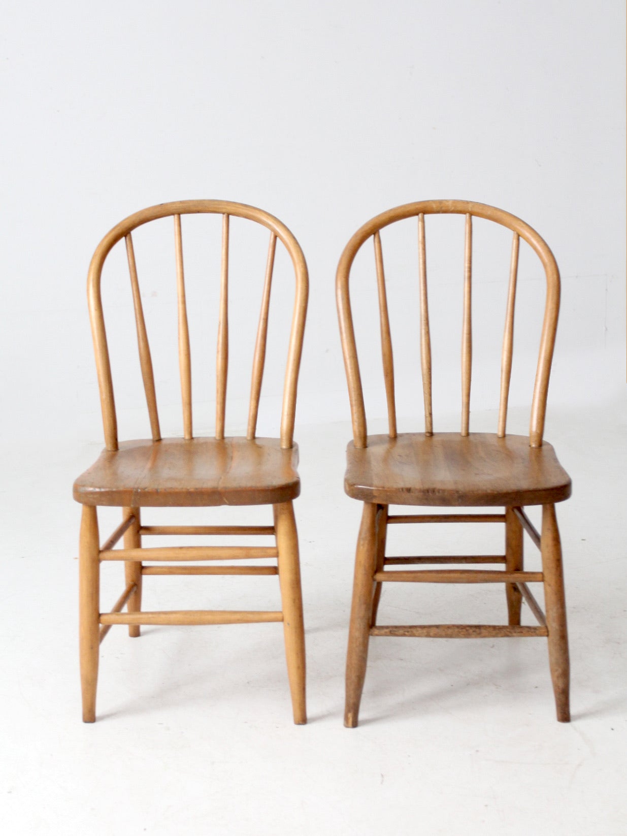 antique farmhouse Windsor dining chairs pair