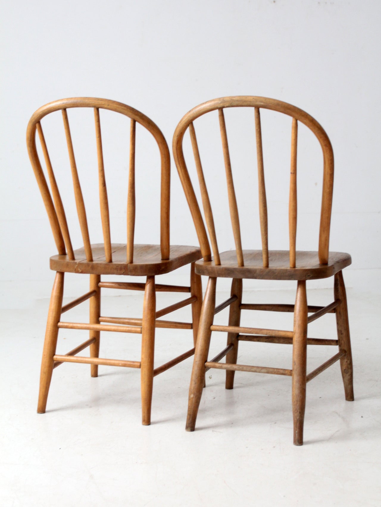 antique farmhouse Windsor dining chairs pair