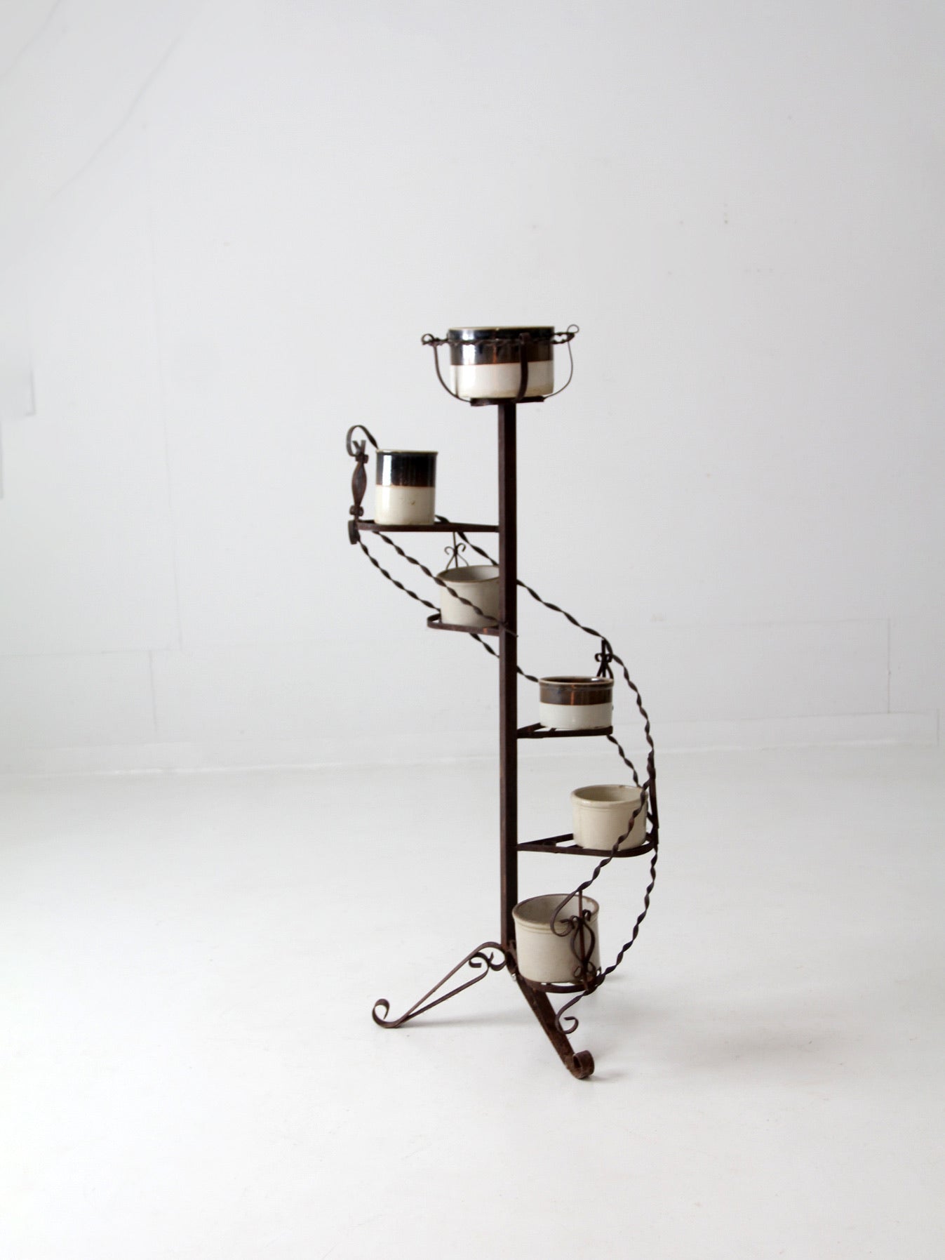 Spiral discount plant stand