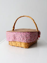 vintage picnic basket with removable floral