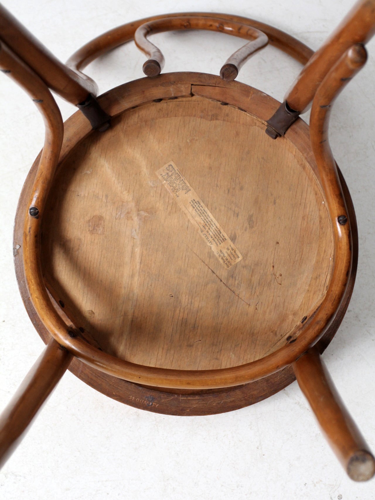 Jacob & Josef Kohn and Mundus bentwood chair – 86 Vintage