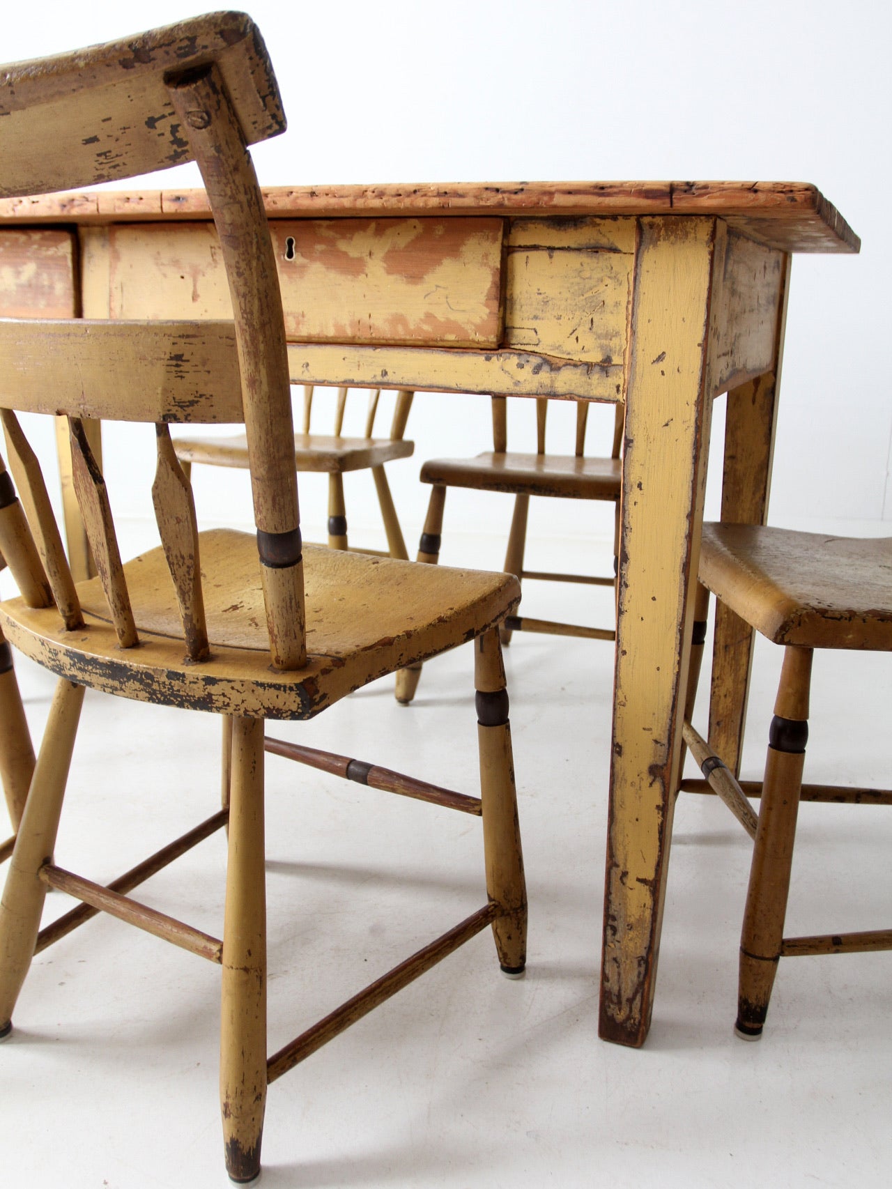 antique farmhouse table with drawers – 86 Vintage