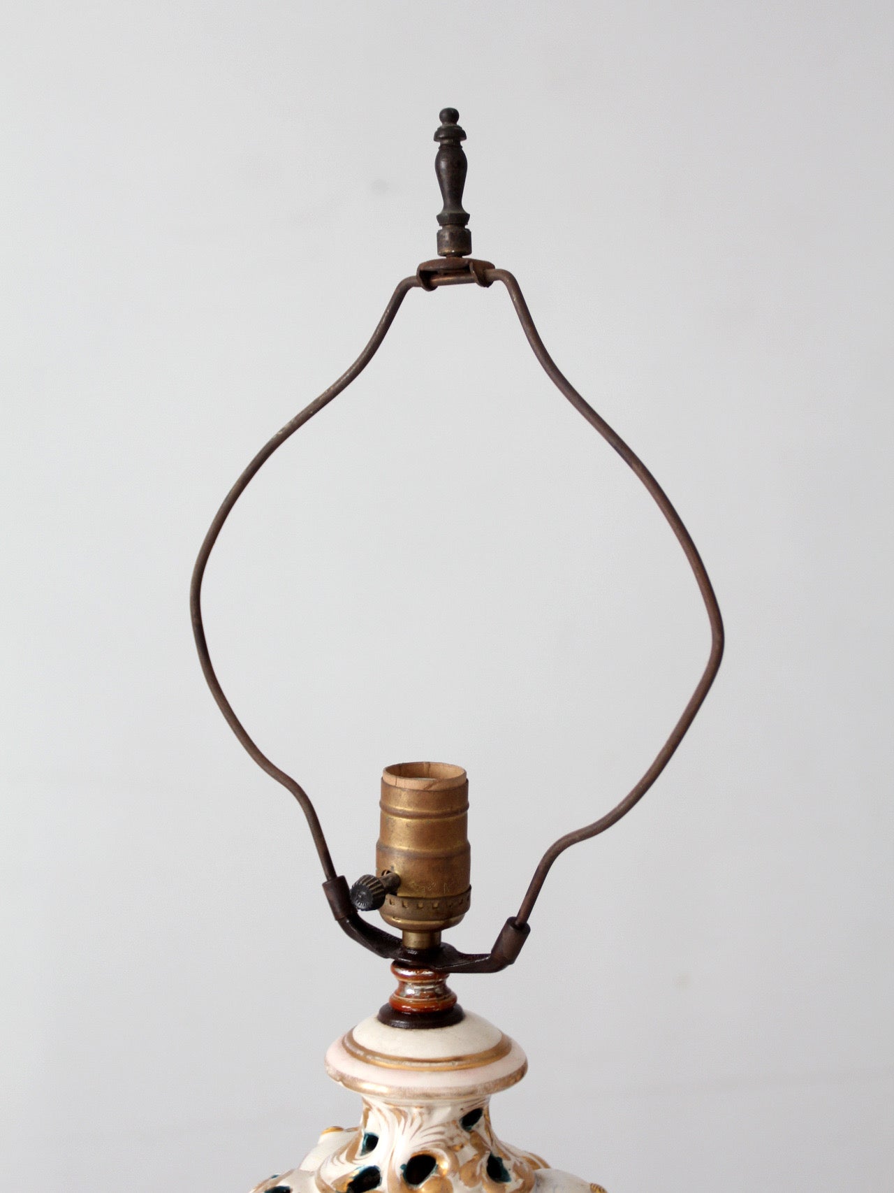 vintage Capodimonte style ceramic lamp