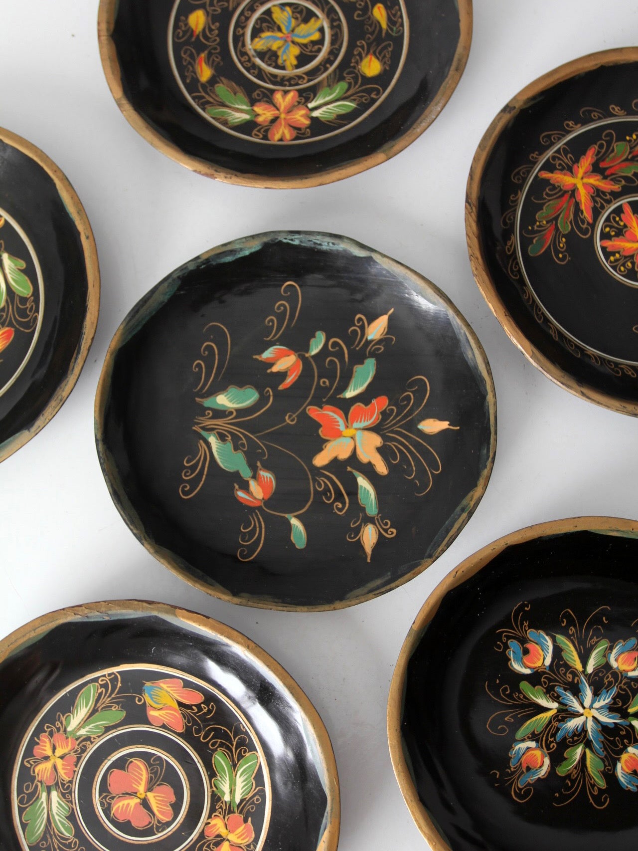 set of 6 Scandinavian rosemaling decorative plates