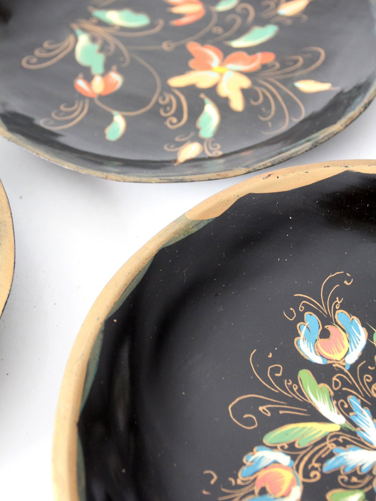 set of 6 Scandinavian rosemaling decorative plates